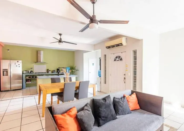 Dici Co-living Housing Bed and breakfast Cabo San Lucas